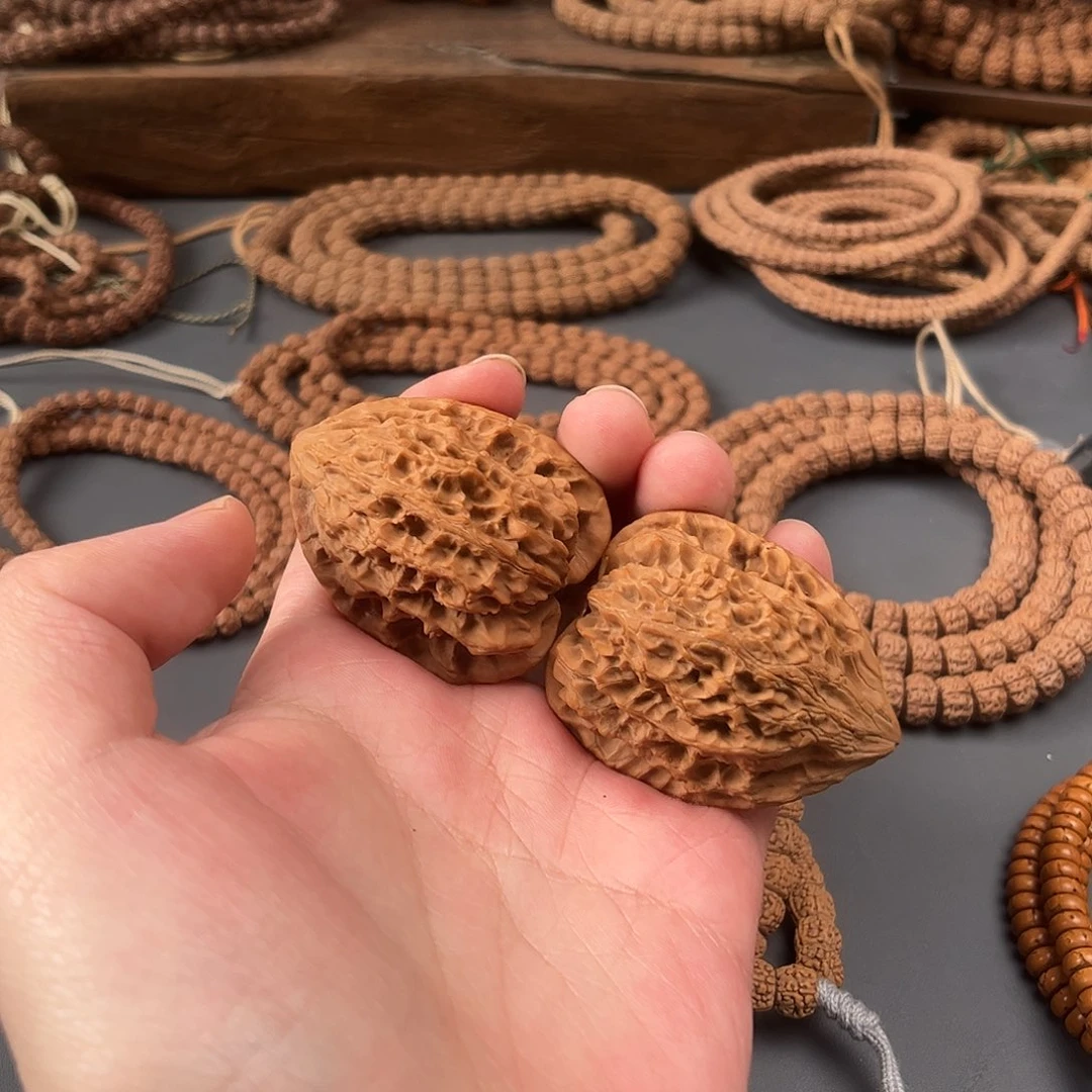 豪***好金刚菩提吊坠金身罗汉