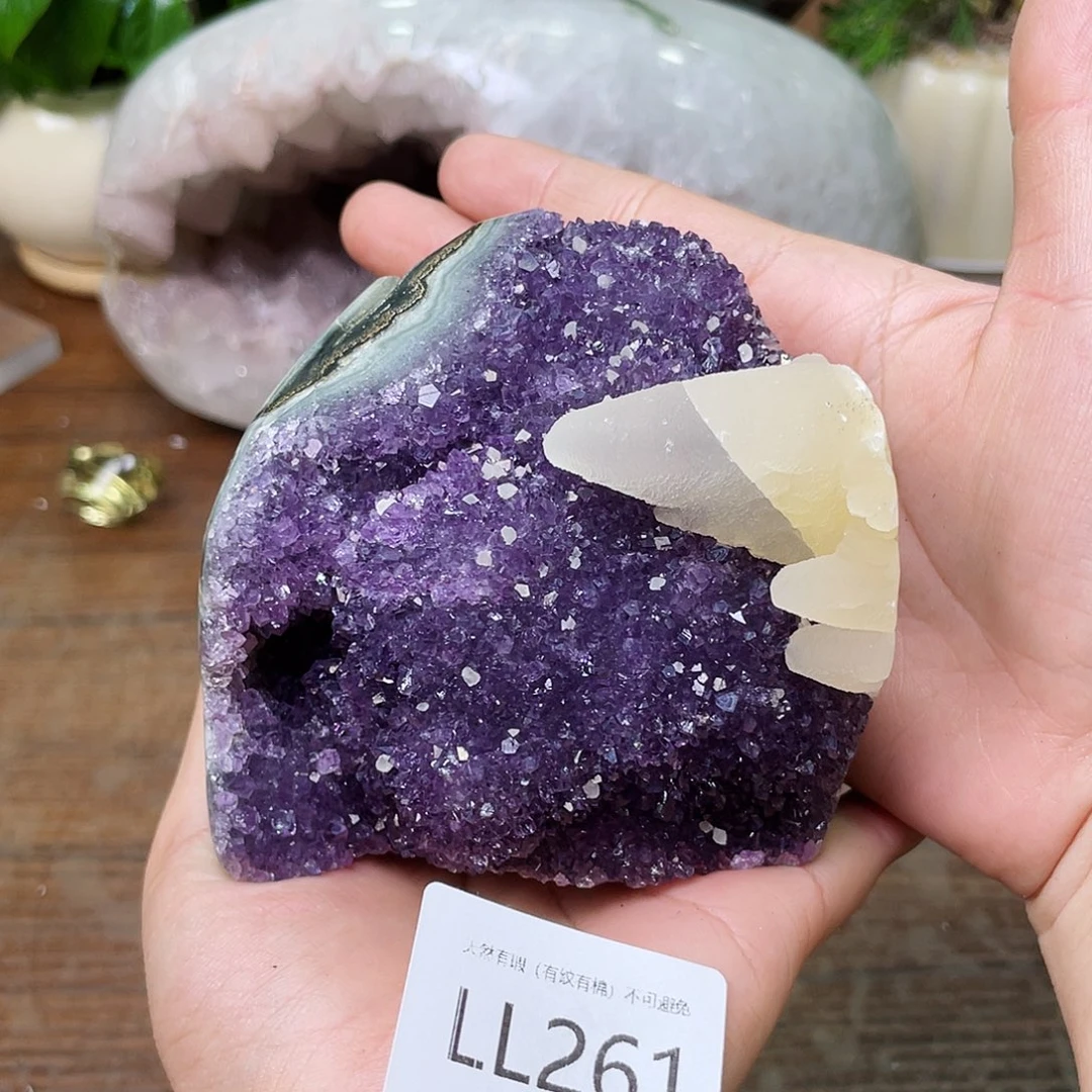 未镶嵌大型摆件（非配饰）水晶