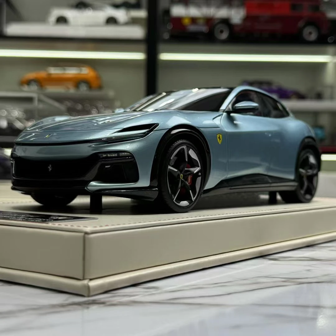 AT Model 1:18 法拉利Purosangue V12 FUV 仿真树脂汽车模型 收藏