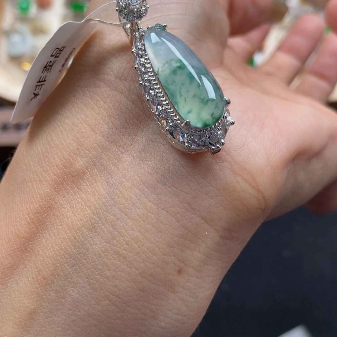 翡翠裸石缅甸天然A货翡翠