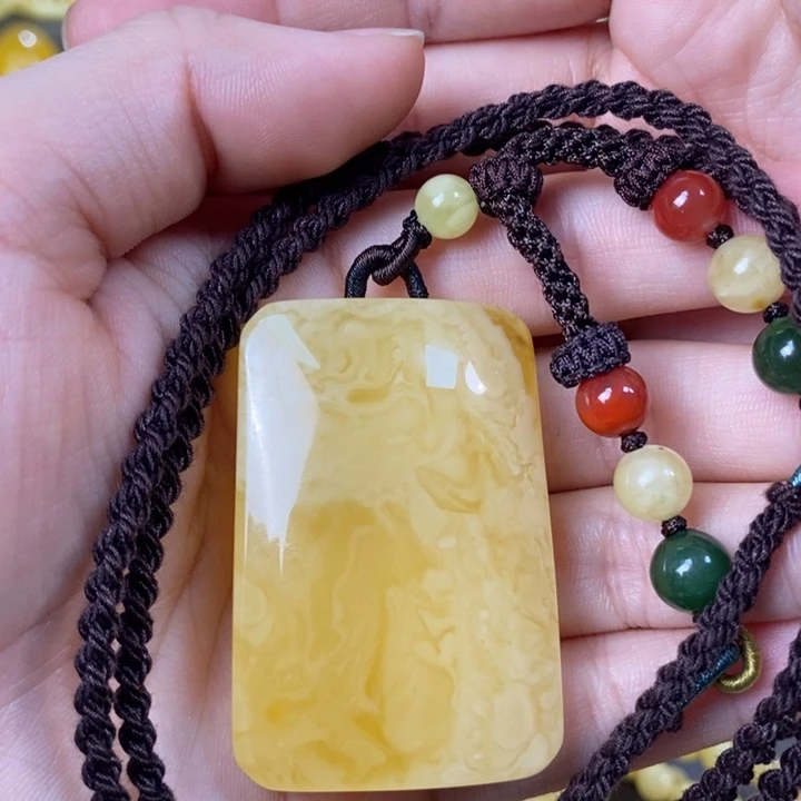 未镶嵌琥珀裸石无事牌