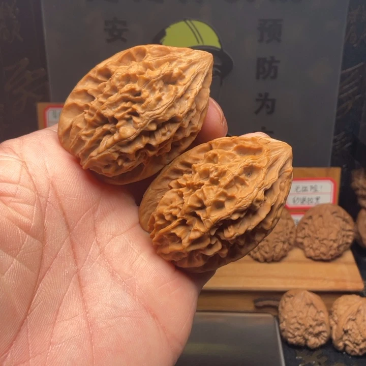 文玩核桃吊坠老鼠39全品58克