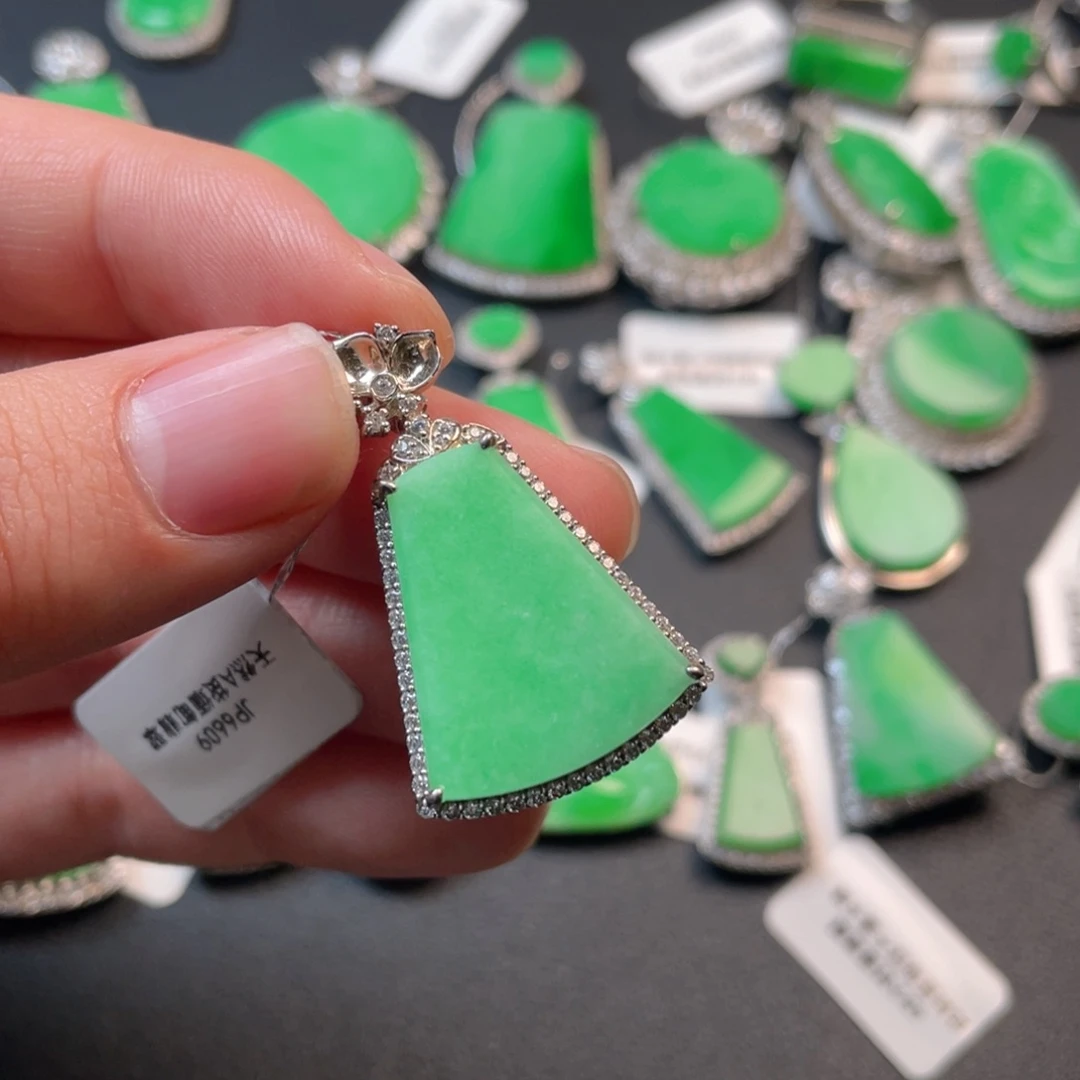 翡翠吊坠(不含链)银S925镶嵌