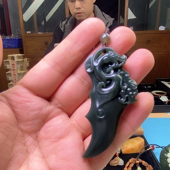 和田玉（糖玉）吊坠(赠链)未镶嵌