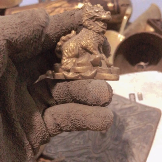 感****持闪电购铜摆件工艺品