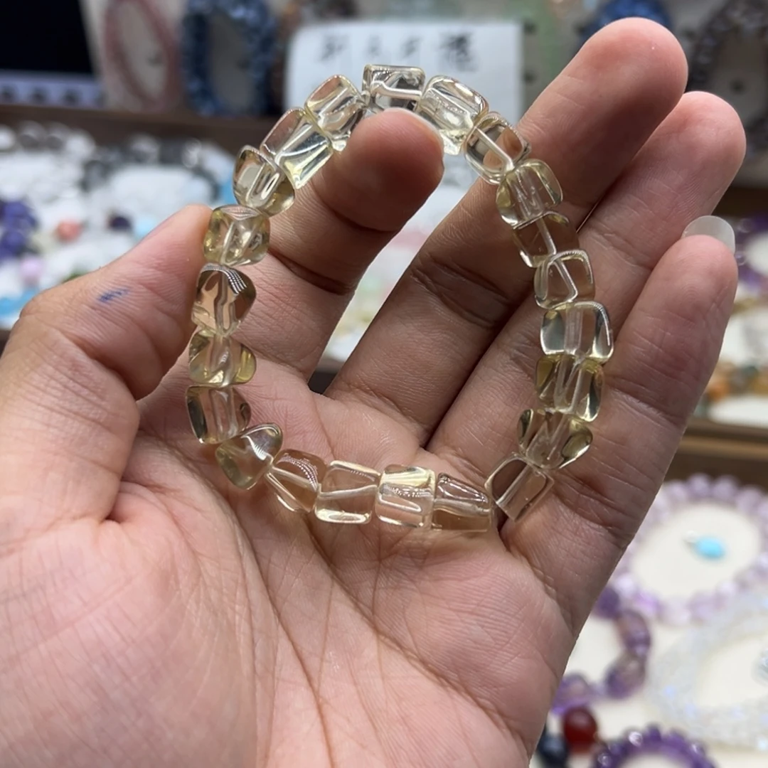 水晶未镶嵌手链透体黄水晶随行