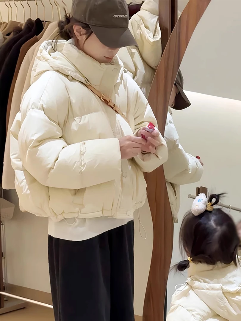 连帽短款羽绒服女款2025冬季新品爆小个子时尚鸭绒面包服保暖外套