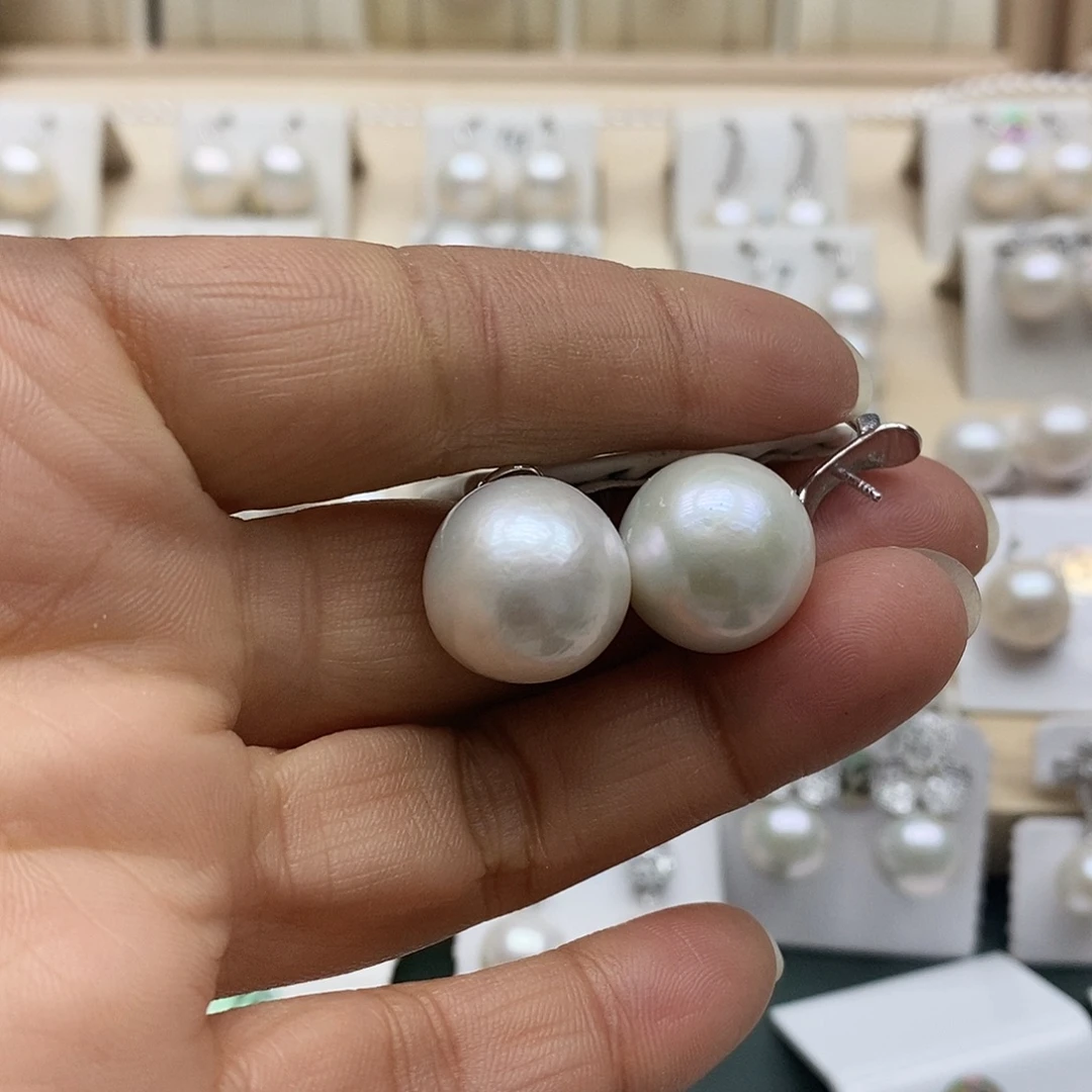 梦***乡淡水珍珠银S925镶嵌颈饰