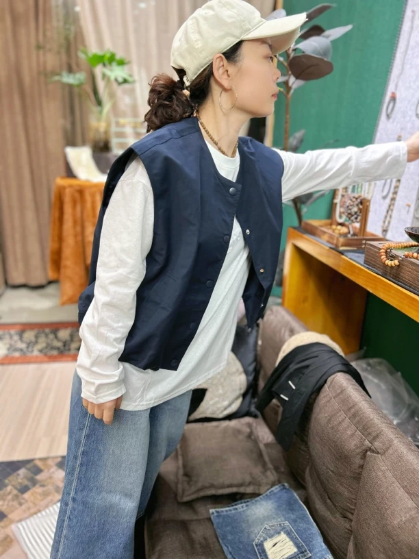 v领宽松慵懒风马甲无袖背心洋气休闲女装短夹克女衣服