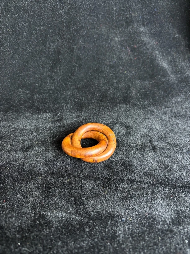 小乾坤圈吊坠（纯雷击木随机发一）