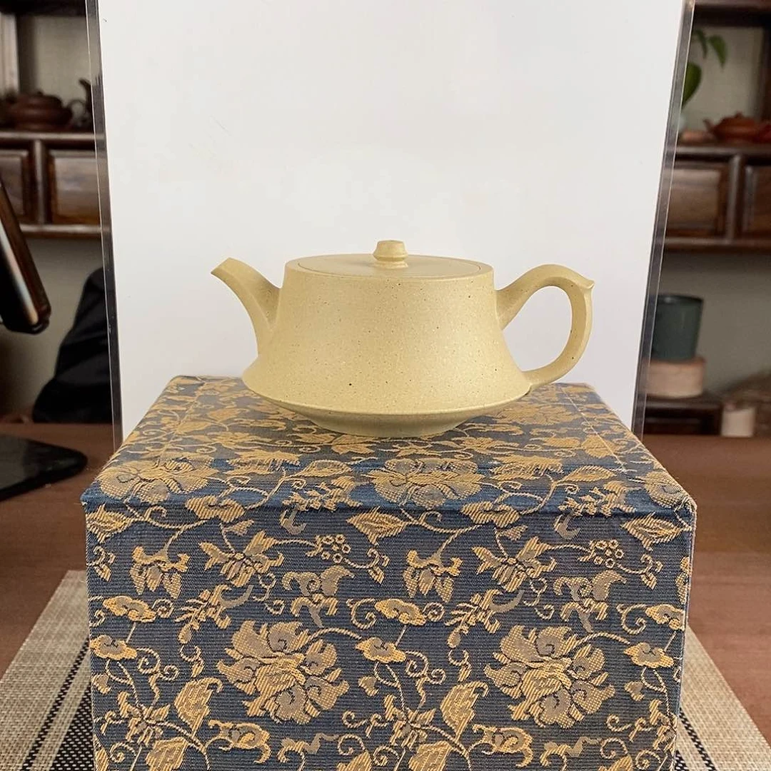 紫砂茶壶宜兴紫砂工艺美术精品