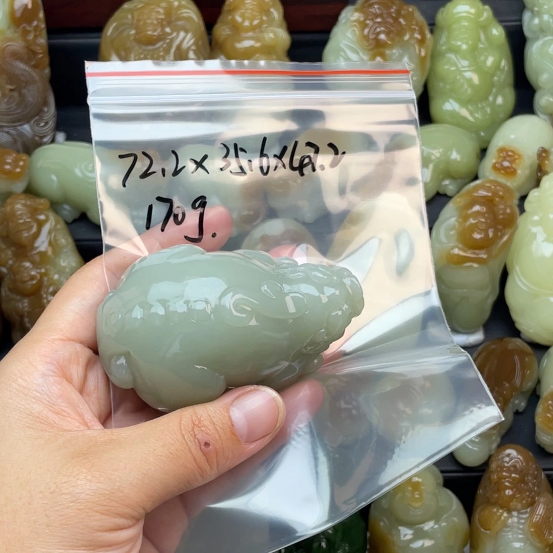 华***哥和田玉未镶嵌颈饰