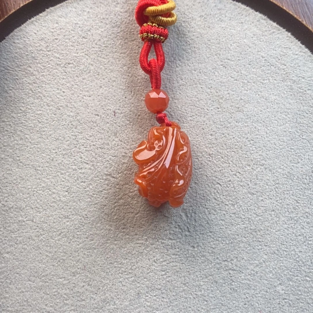 未镶嵌吊坠南红玛瑙