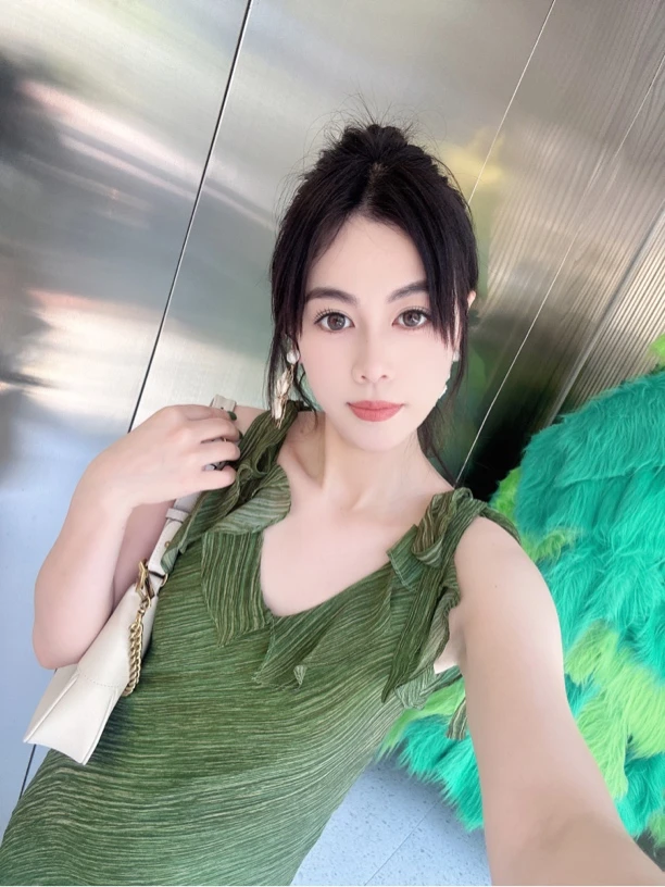 设计师品牌气质女神度假连衣裙CD