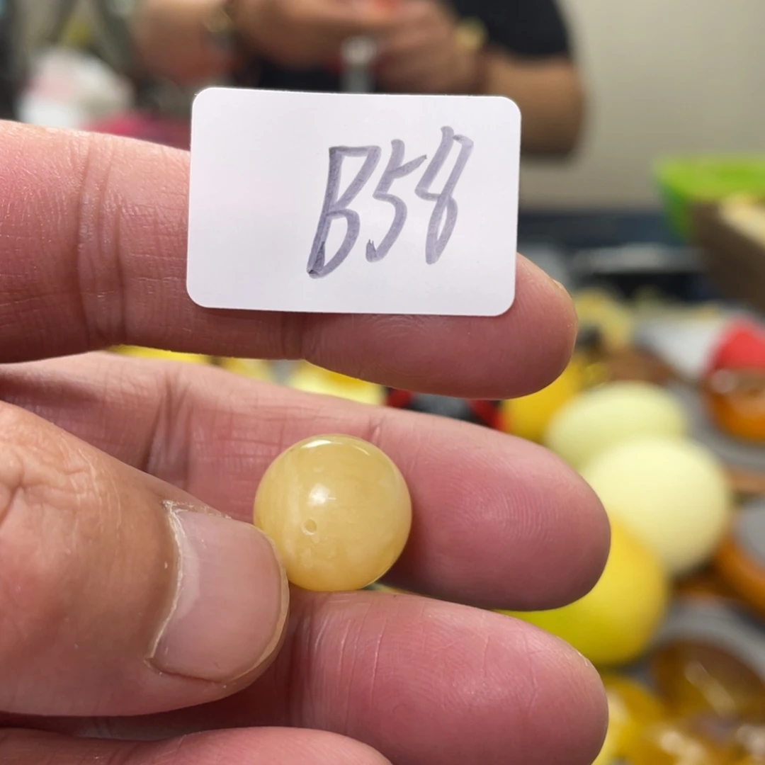 手链琥珀未镶嵌多样性发，发其中一件