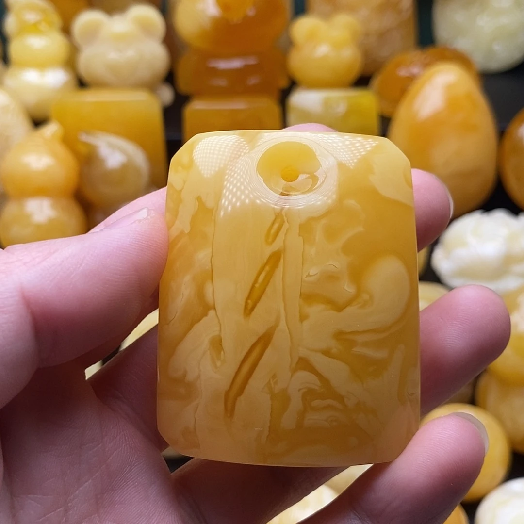琥珀颈饰未镶嵌琥珀蜜蜡吊坠