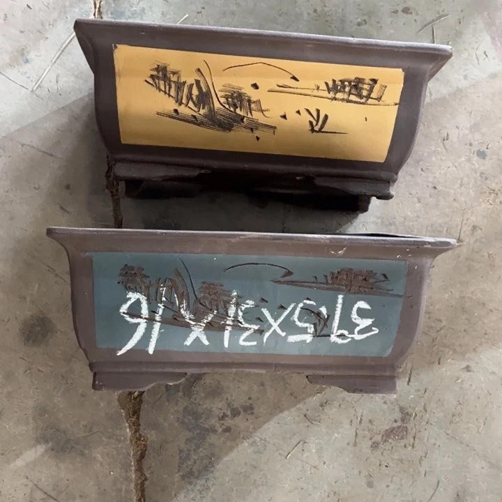 紫砂花盆               70-2