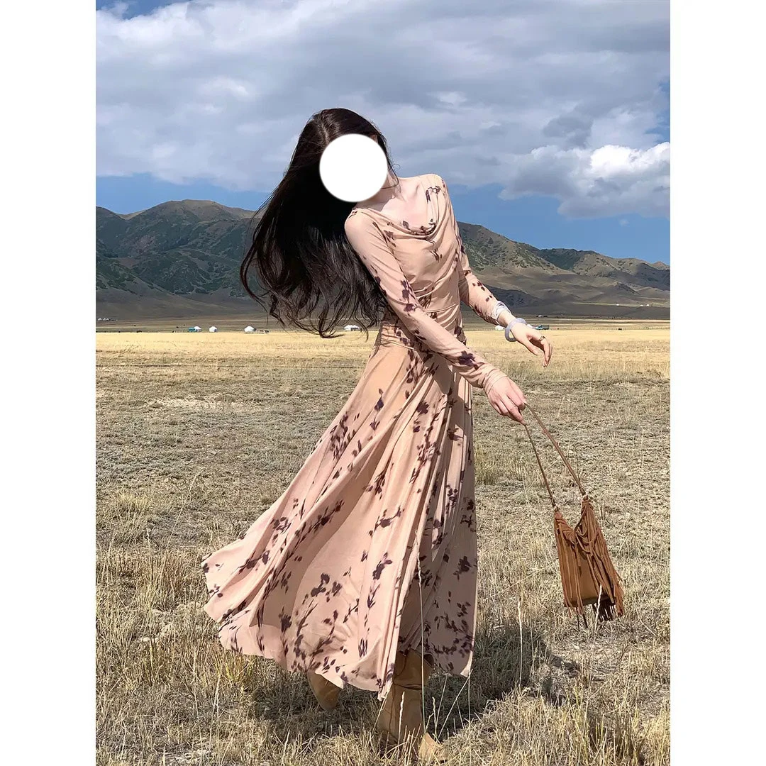 凌茜恣禾【牧野花荡】法式荡领碎花连衣裙复古温柔长袖大裙摆长裙