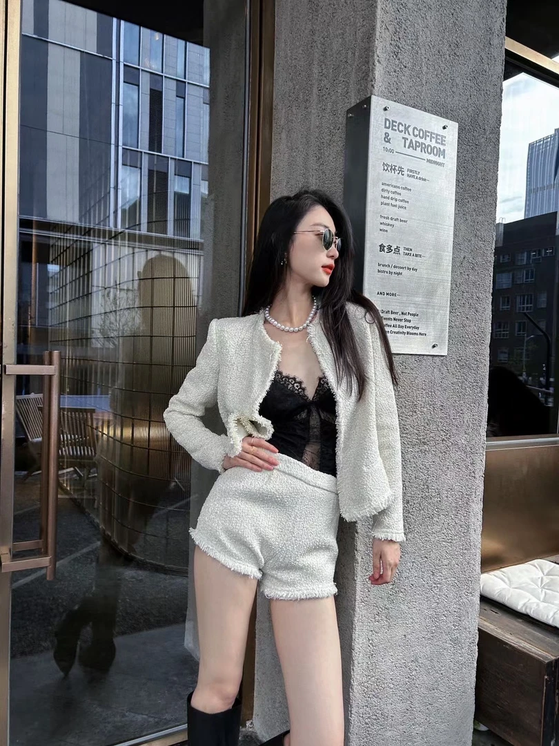 原创设计师款小香短裤➕时尚外套予你