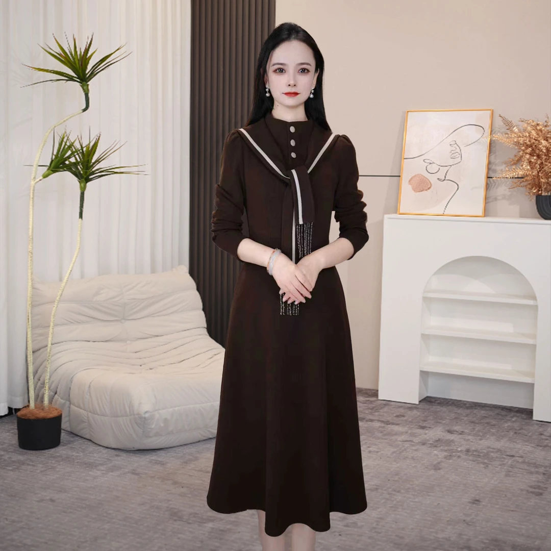 连衣裙显瘦气质长袖拼接时尚收腰修身秋冬显瘦气质长袖简约时尚