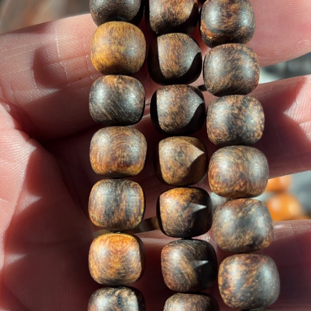 如***境木质非金属印贡910三圈放漏