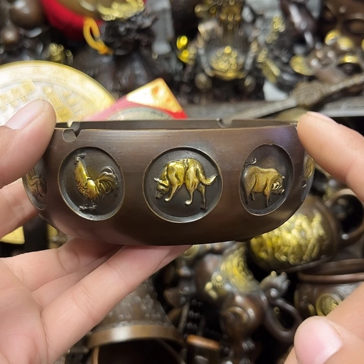 顺顺利利，铜器摆件