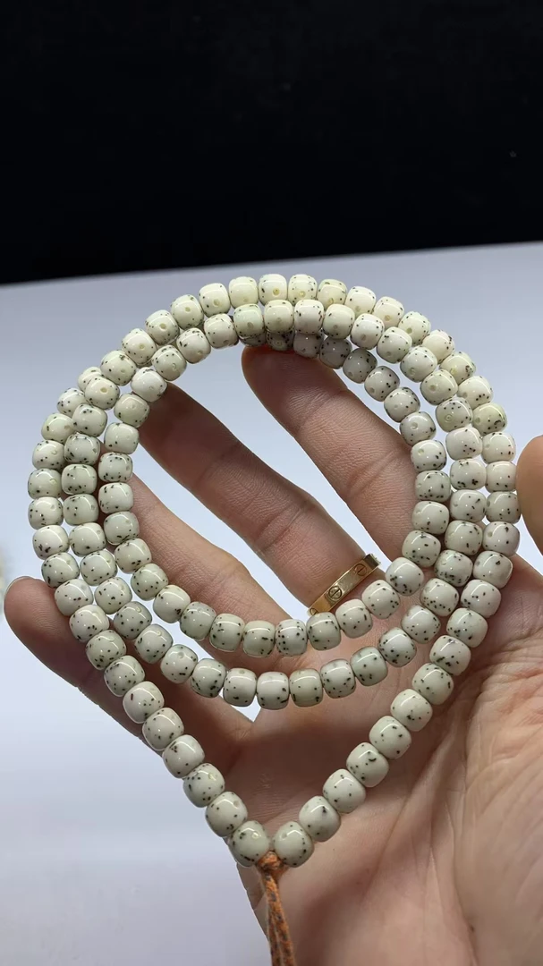 【会珠】7x6老型108月留白细散星瓷白灰背石玉料星月菩提