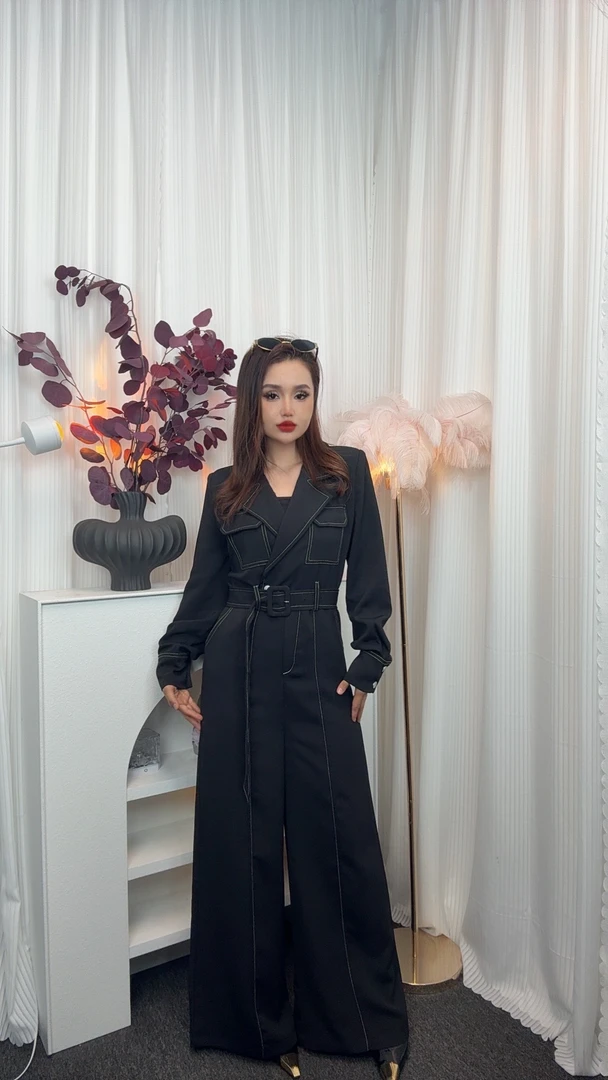 高级感垂感西装连体裤新款女气质高腰阔腿黑色连体裤