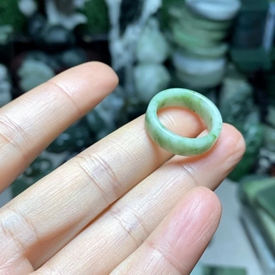 未镶嵌独山玉珠宝半成品