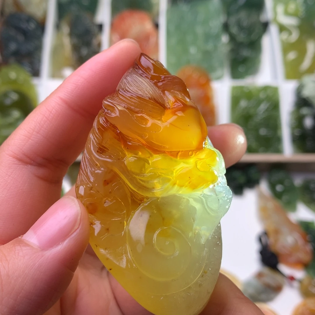 蛇纹石玉未镶嵌手把件龙