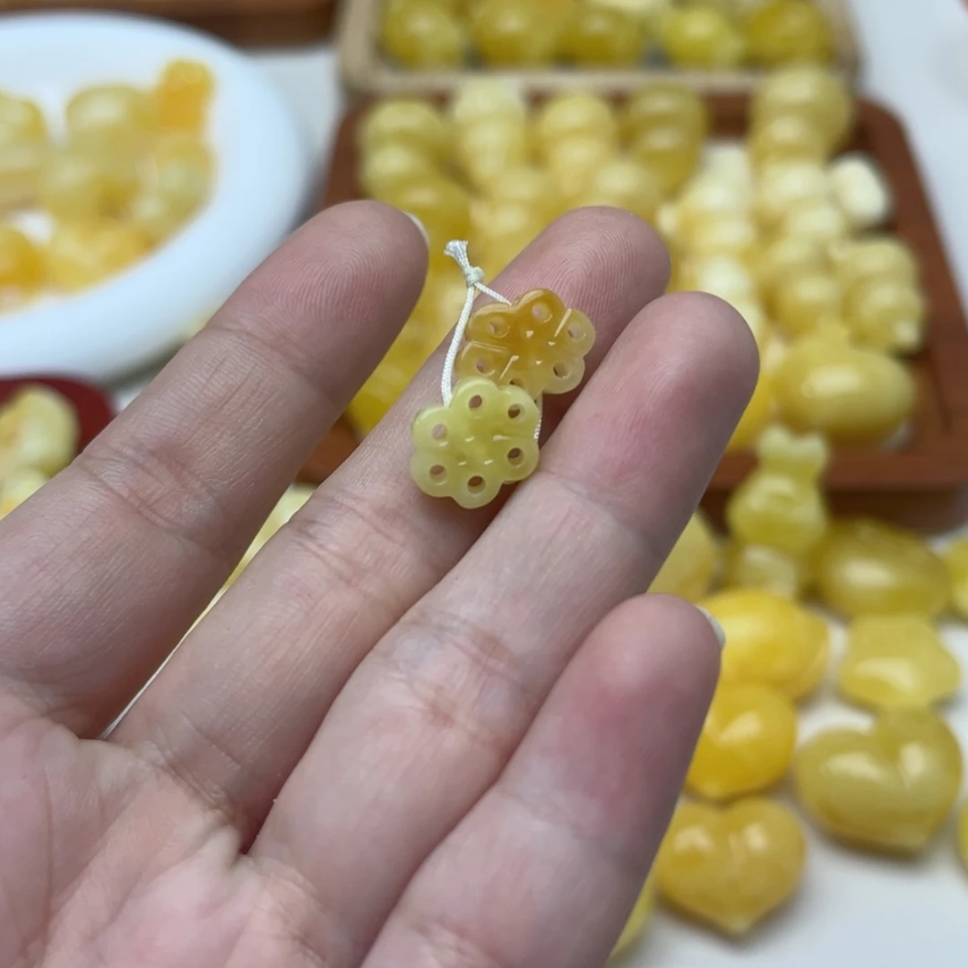 【闪购商品】未镶嵌蜜蜡裸石配饰