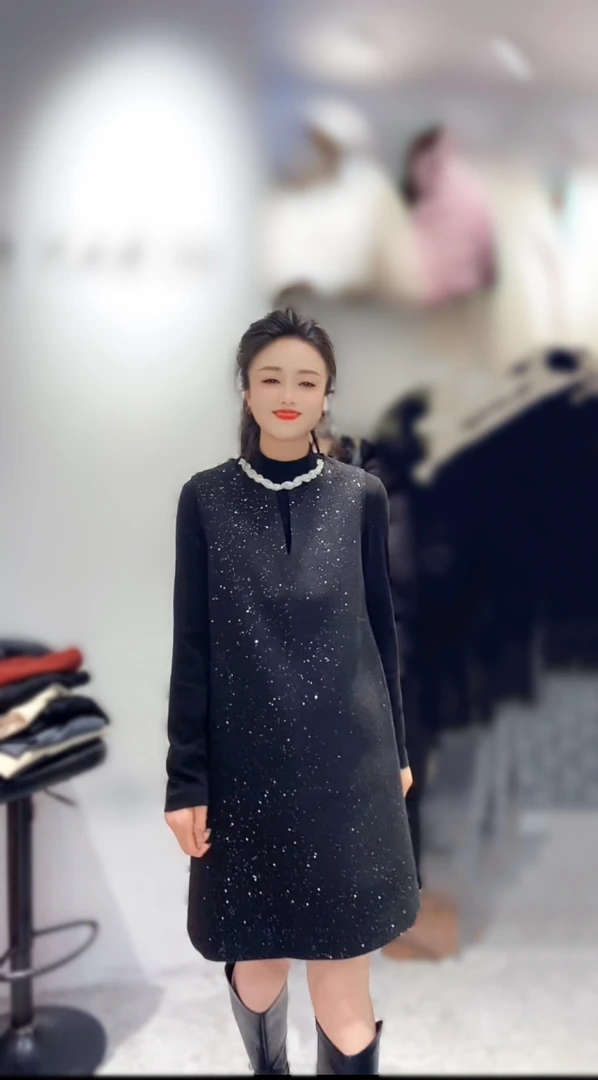 轻奢气质显瘦马甲套裙《自然风》推荐