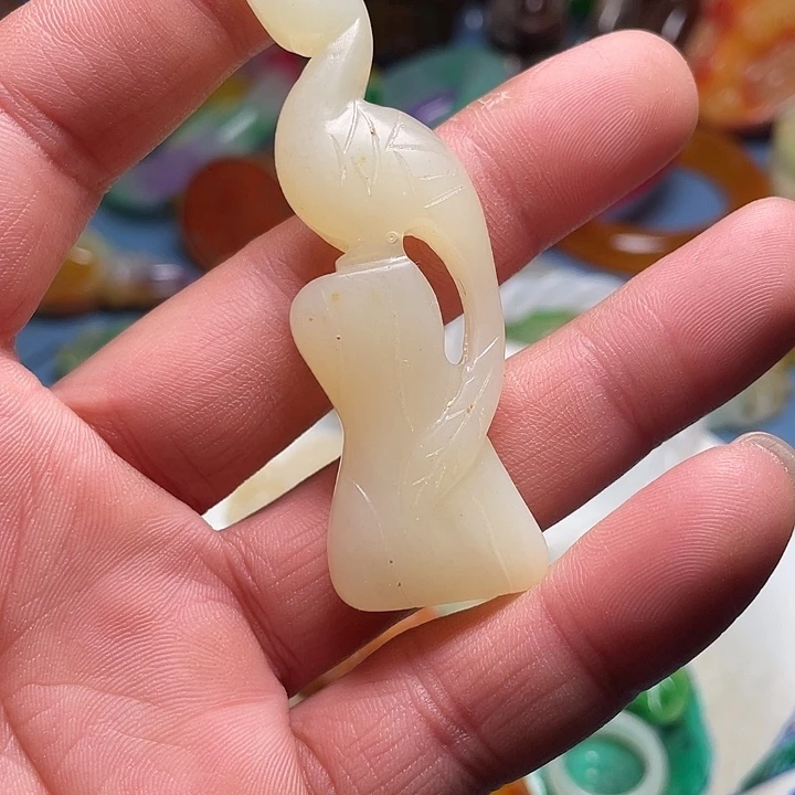 白玉菩提吊坠精品好物包邮到家