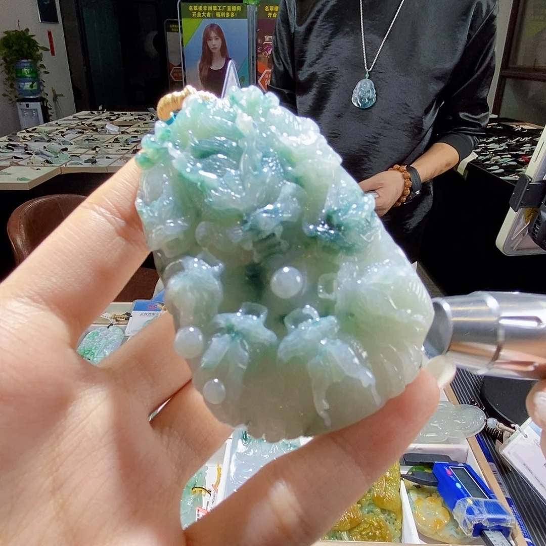 颈饰未镶嵌翡翠翡翠