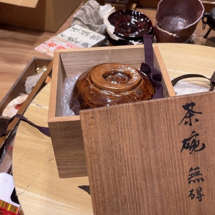 猪*妮工艺品工艺美术品