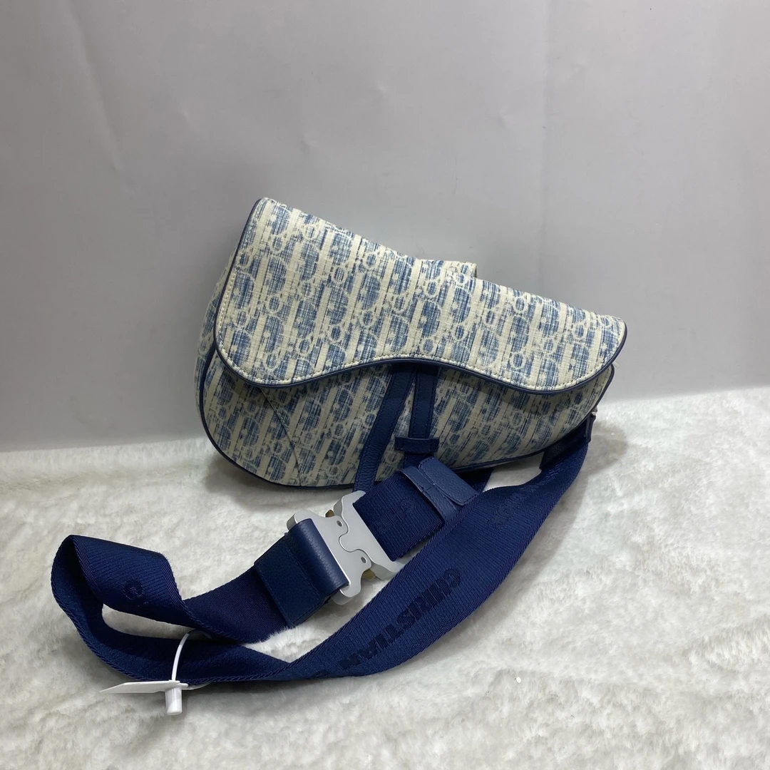95新 DIOR/迪奥 小野专属/95新/迪奥/单肩包/DC8161