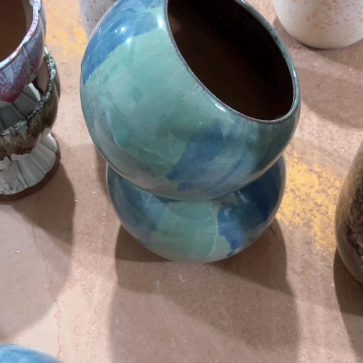 紫砂花盆口径14高度16两只正品