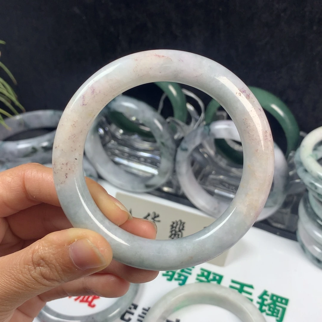 翡翠未镶嵌手镯29号   56.5圈