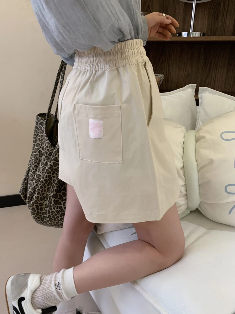 小雅姐姐  韩版简约字母爱心松紧腰百搭休闲短裤IW01
