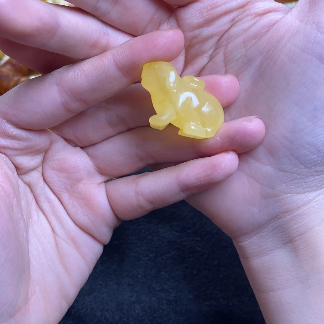 风***斋琥珀未镶嵌珠宝奇石