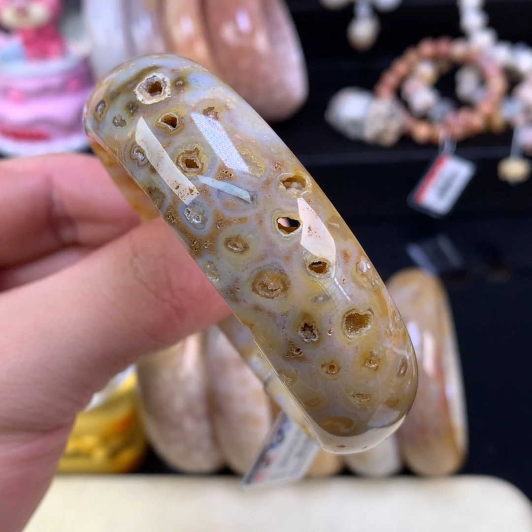 硅化珊瑚（珊瑚玉）未镶嵌颈饰41号58.6圈共生