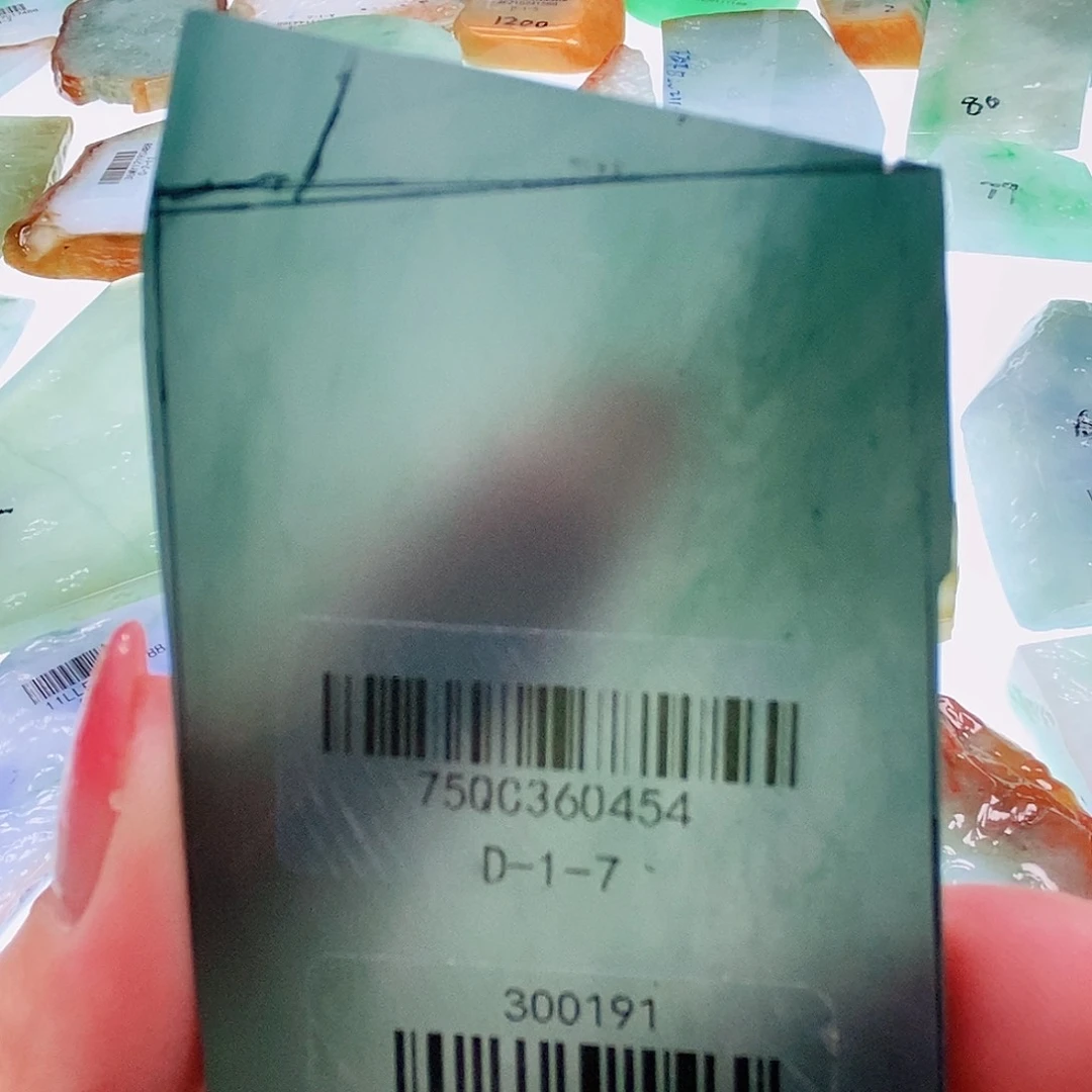 定制翡翠未镶嵌定制翡翠未镶嵌