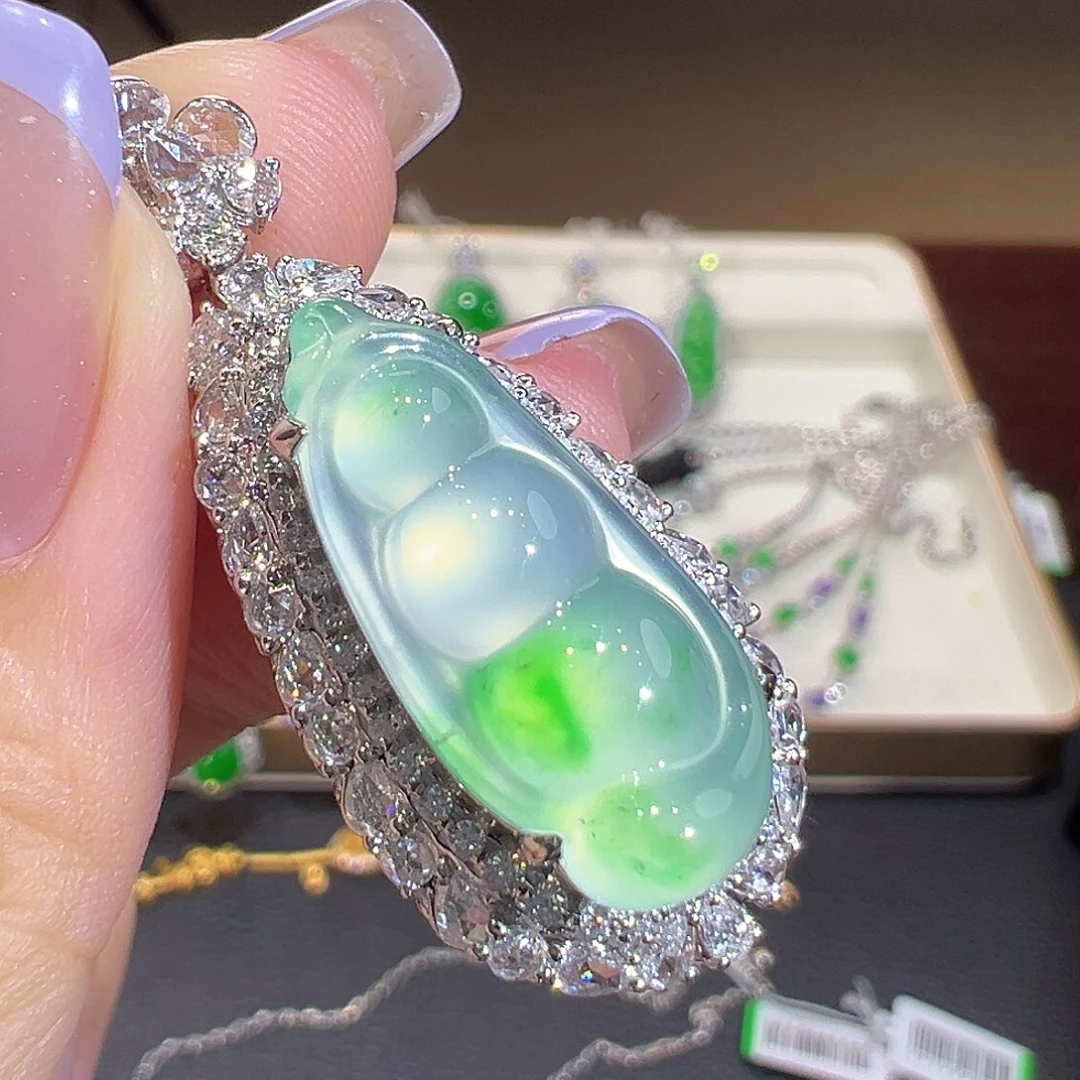 翡翠18K金镶嵌吊坠(不含链)翡翠