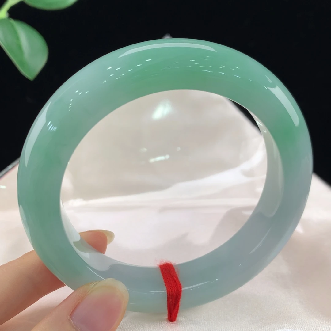 翡翠手镯未镶嵌111-5831