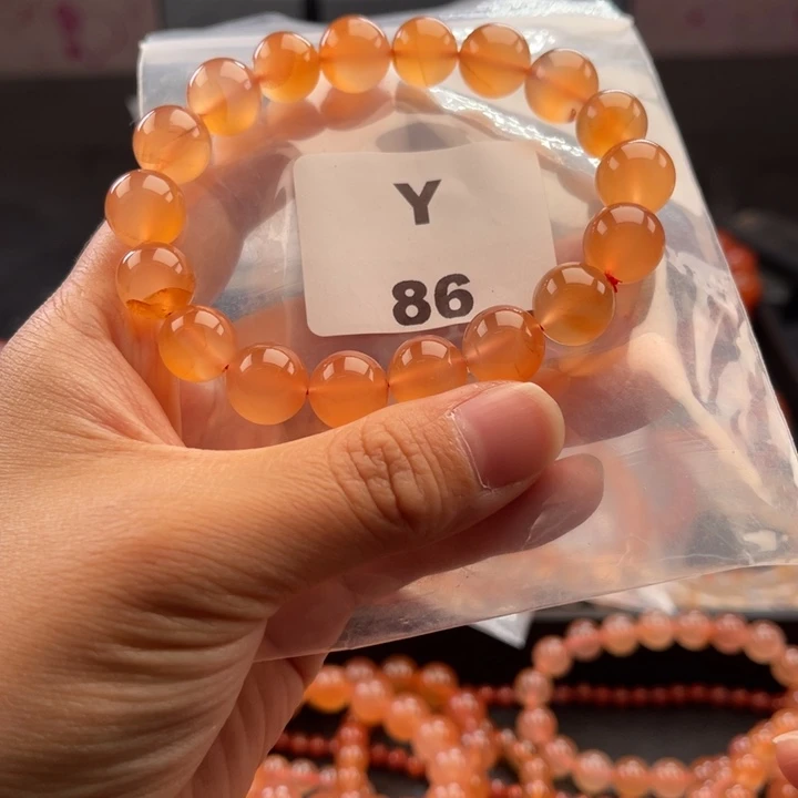 南红玛瑙未镶嵌多样性发货默认微瑕11mm