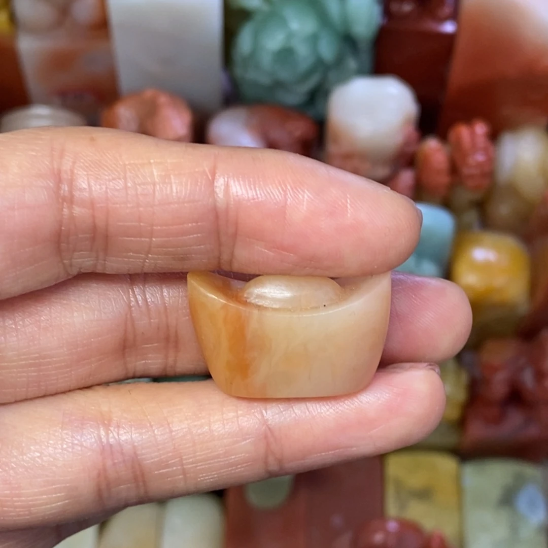 寿山石印石老挝石