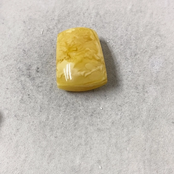 蜜蜡裸石未镶嵌吊坠