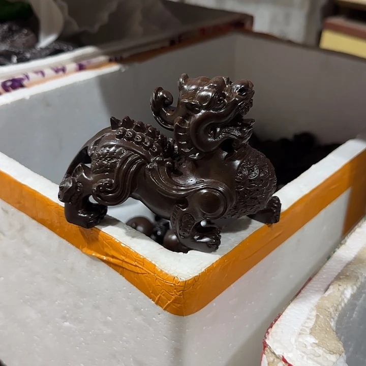 木黑檀木15金钱貔貅一只