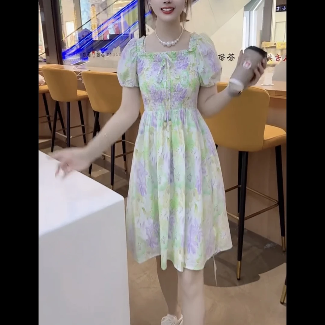 夏季新款碎花收腰显瘦连衣裙