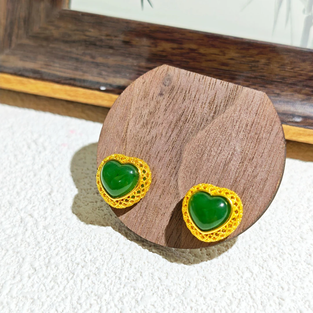 和田玉 碧玉镂空爱心耳钉 多样性发货 拍一发一 H741
